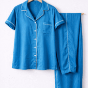 312e9dd8-f05c-446c-a305-f82efbdf08be