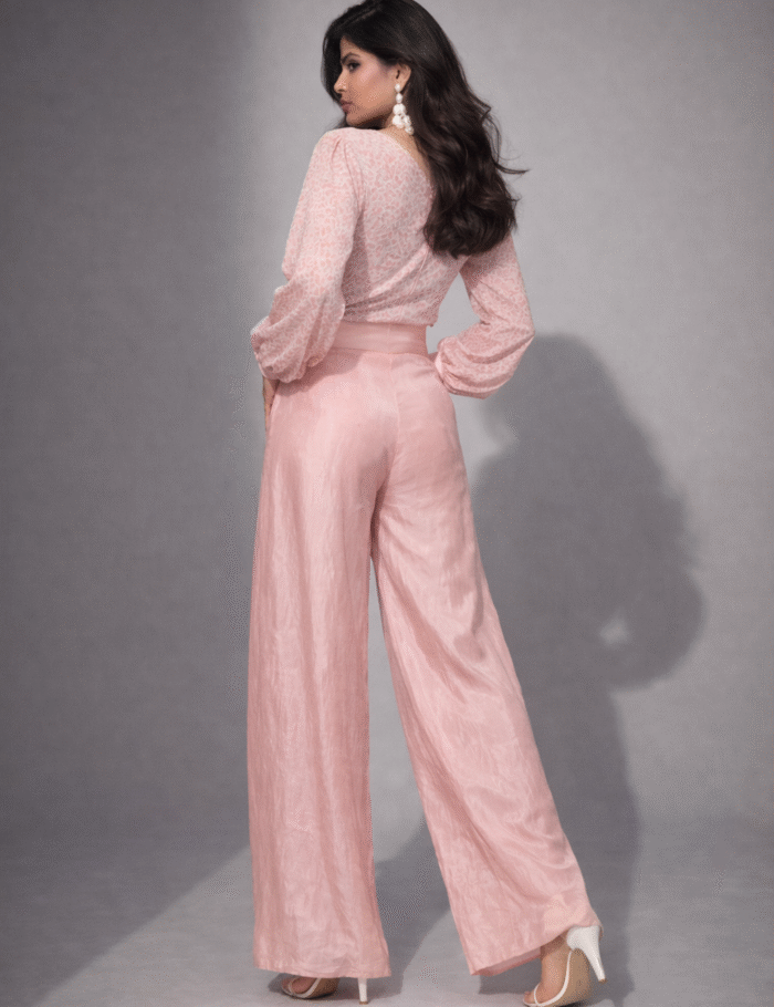 195b0365-b96f-4370-8f64-e2abe32a4e7b 195b0365-b96f-4370-8f64-e2abe32a4e7b